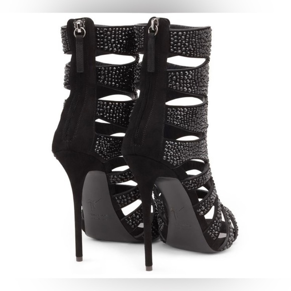 Giuseppe Zanotti 20th Anniversary Edition: Rock’n’Roll Collection - Muse (36.5) - Picture 3 of 7